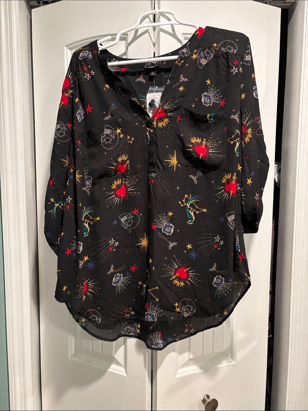 torrid Black Celestial & Heart Print Button-Front Blouse